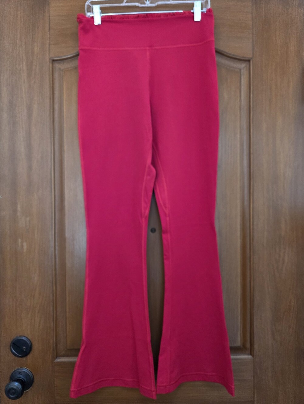LULULEMON Red Ruffle waist Yoga Pants sz 12